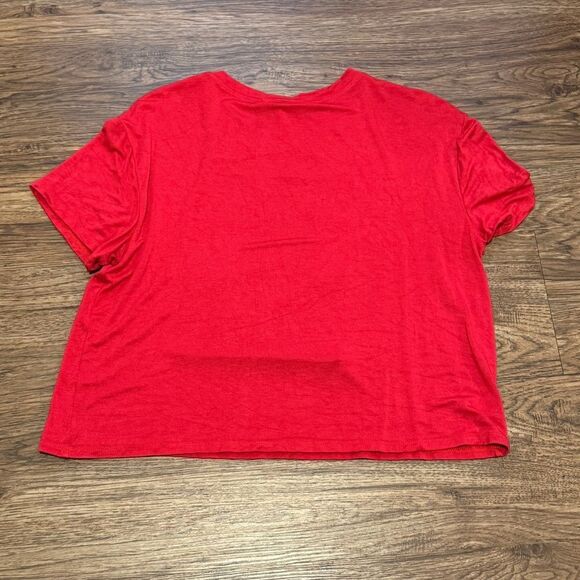 Starlet Red Graphic Shoe T-Shirt with Studded Pearl Like Embellishments XL - Picture 6 of 6